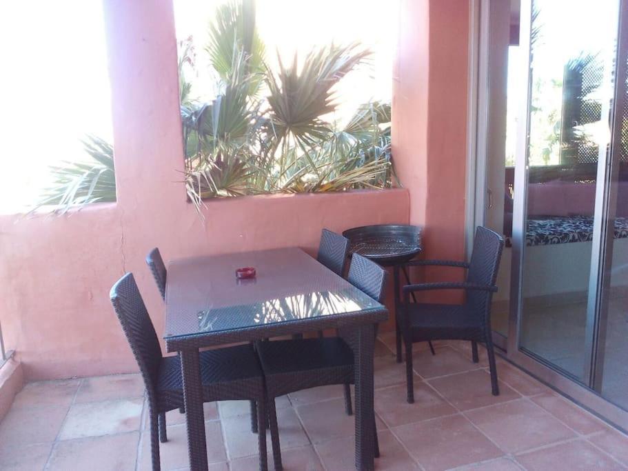 Villa Luxurious Townhouse With Sea Views à Manilva Extérieur photo