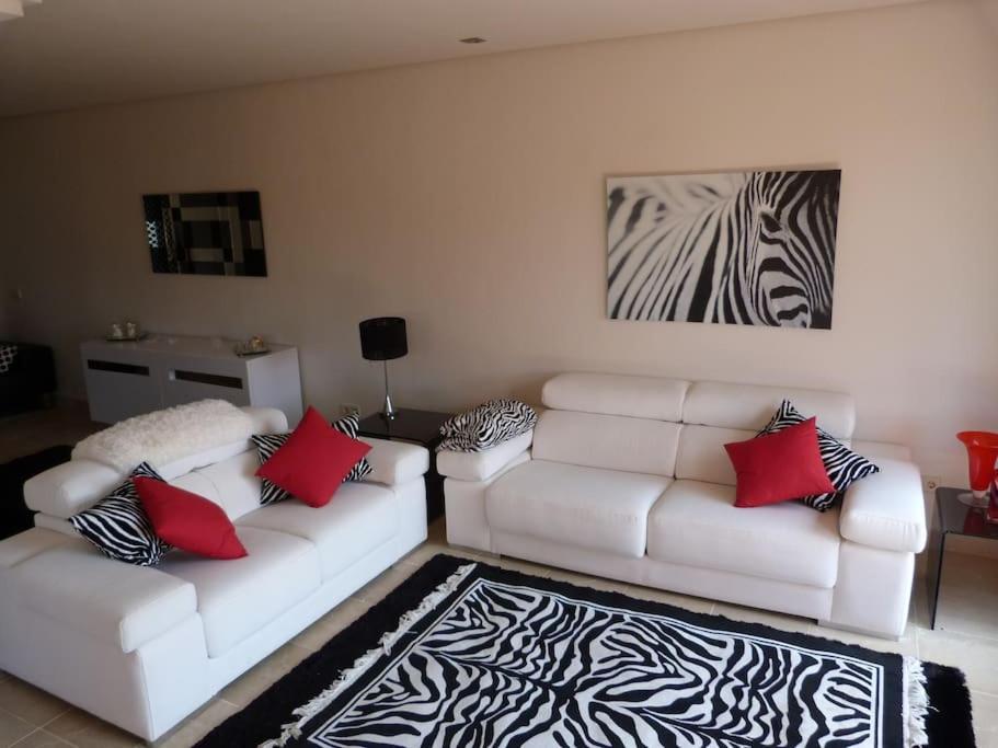 Villa Luxurious Townhouse With Sea Views à Manilva Extérieur photo
